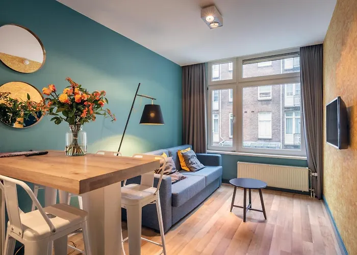 아파트호텔 Musea & 3*